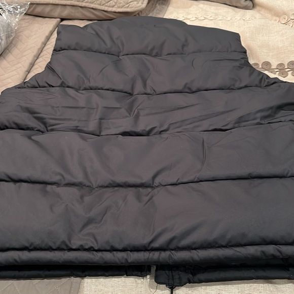 Reebok Men's Black Puffer Vest/NWT/XL - Picture 15 of 16